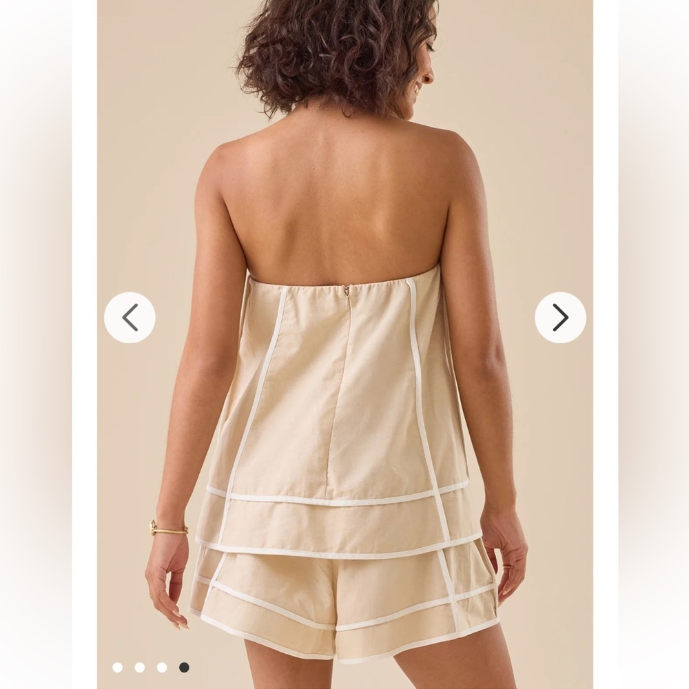 New with tags Altar’d State Adelaide Linen Romper - Picture 4 of 4
